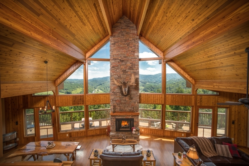 Truly Amazing, the view, the rustic furniture and decor, its ...