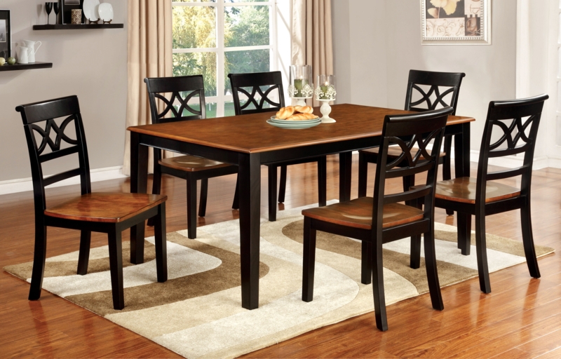 Two-Tone Country Style Dining Table with Chairs