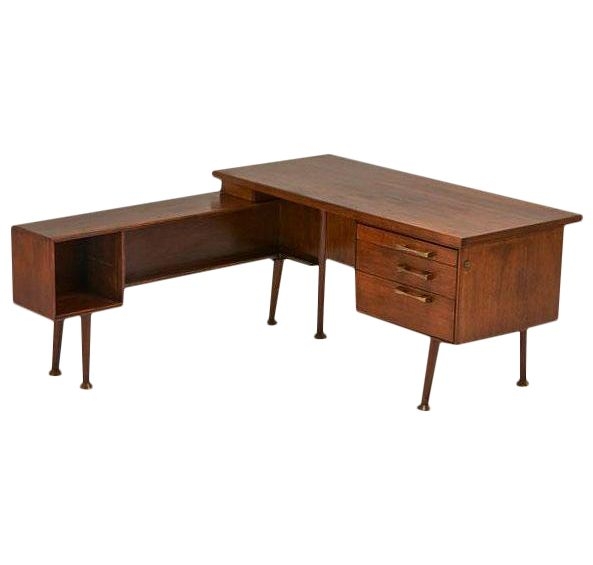 1950s Mid Century Modern L-Shaped Walnut Desk