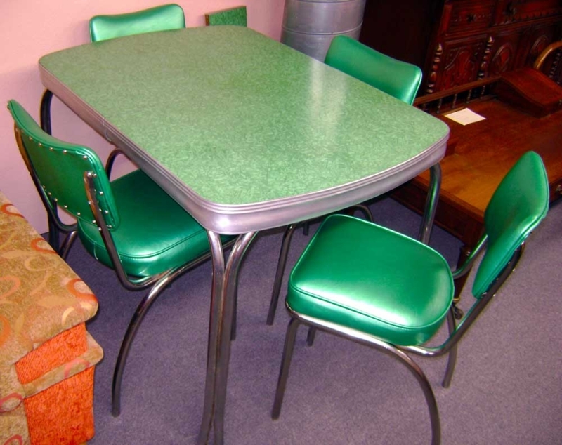 1950s Retro Green Kitchen Table and Chairs