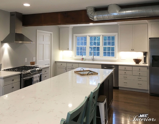 Bright Traditional Kitchen with Large Island Table
