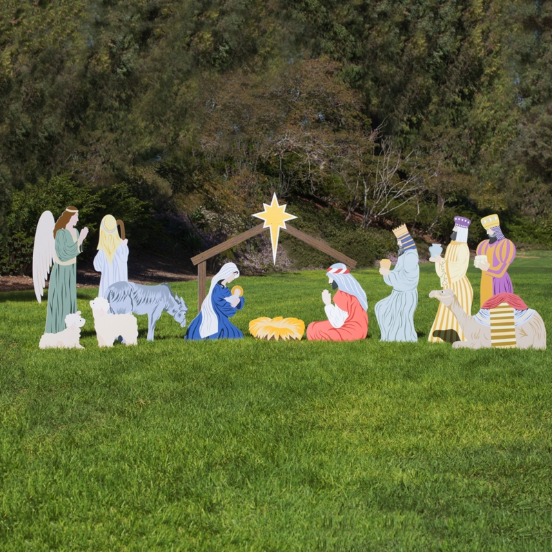 Large Outdoor Nativity Scenes