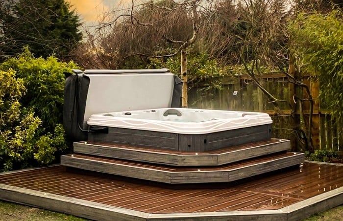 Contemporary Wooden Hot Tub Surround Design