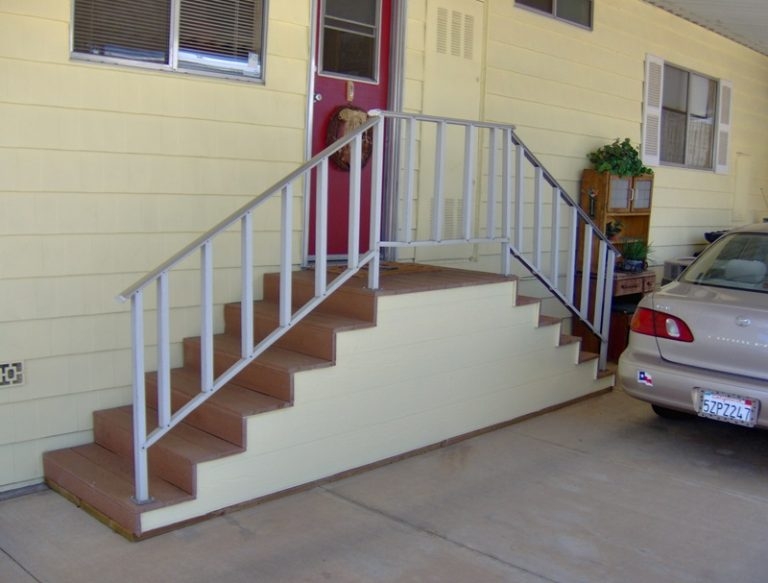 DIY Mobile Home Steps with Safety Railings
