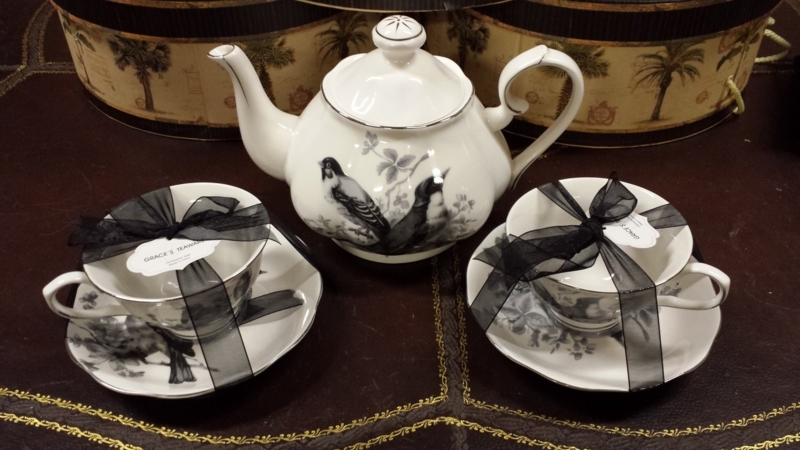 Elegant Black and White Bird Motif Teaware Set