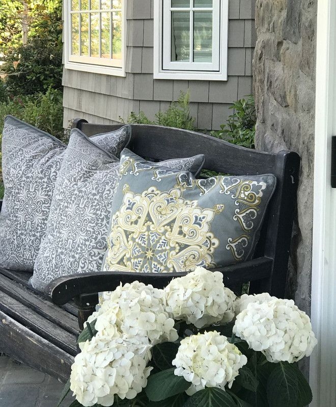 Elegant Porch Bench with Decorative Outdoor Pillows