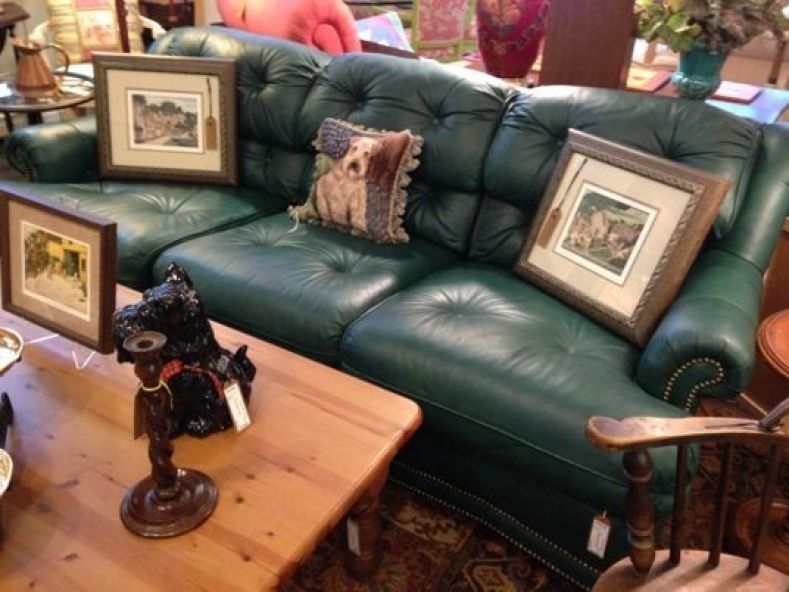 Hunter Green Leather Sofa with Classic Detailing