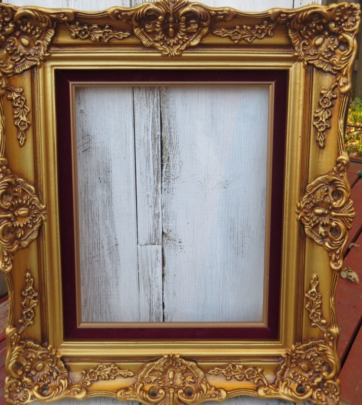 Large Ornate Vintage Gold Tone Picture Frame