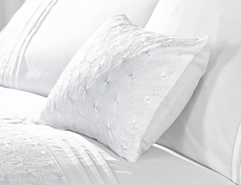 Luxury White Bedding Bed Sets OR Curtains / Matching Accessories ...