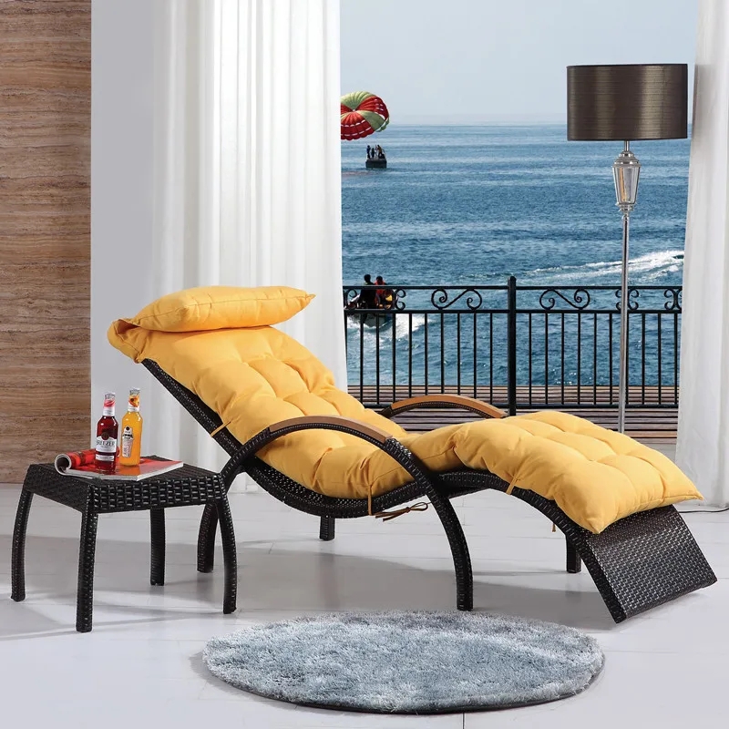 Luxury Wicker Recliner Chair with Yellow Cushion