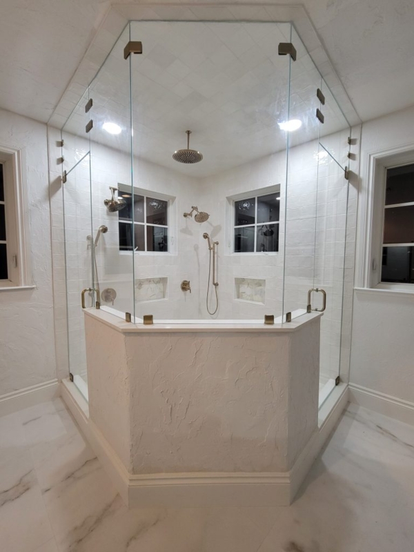 Modern Frameless Glass Shower Enclosure with Half Wall