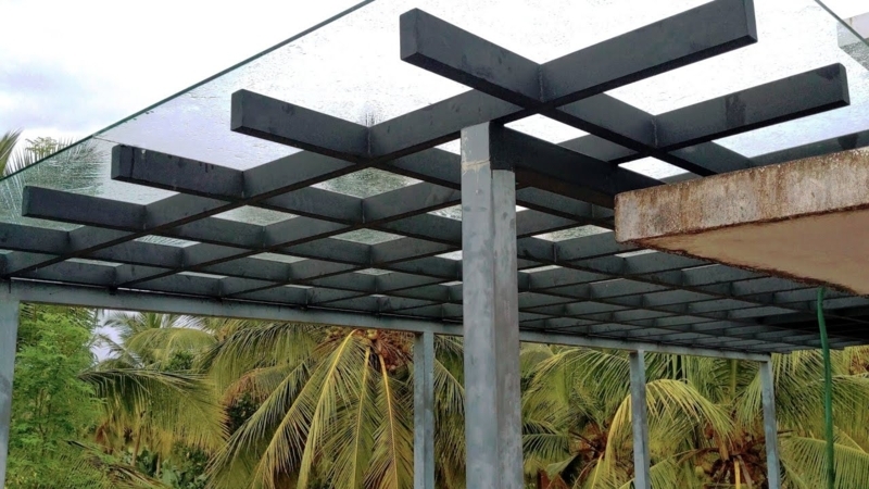 Modern Glass Pergola Roof Installation Ideas