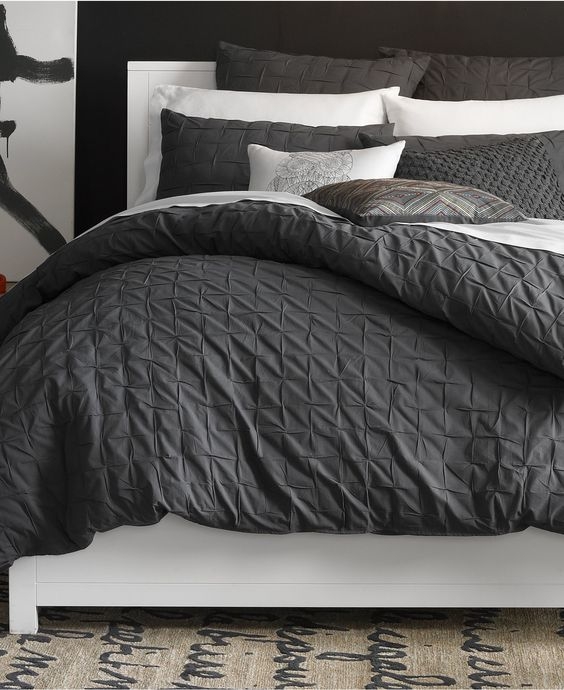 Modern Textured Gray Bedding for Masculine Bedrooms
