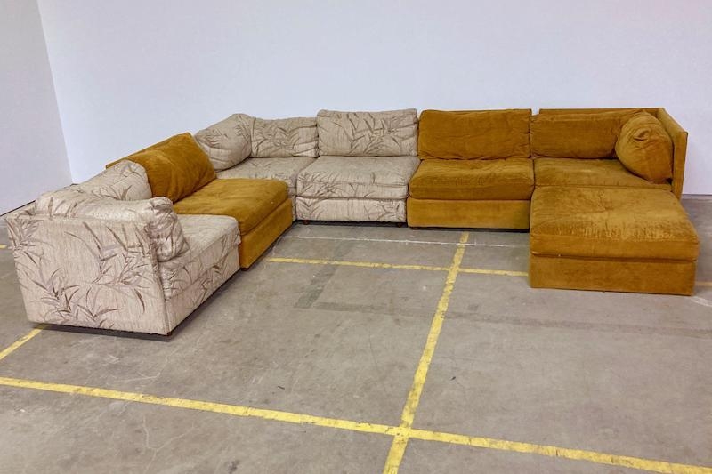 Modern Two-Tone Playpen Sectional Sofa Design