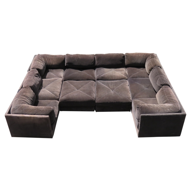Plush Playpen Sectional Sofa for Spacious Living