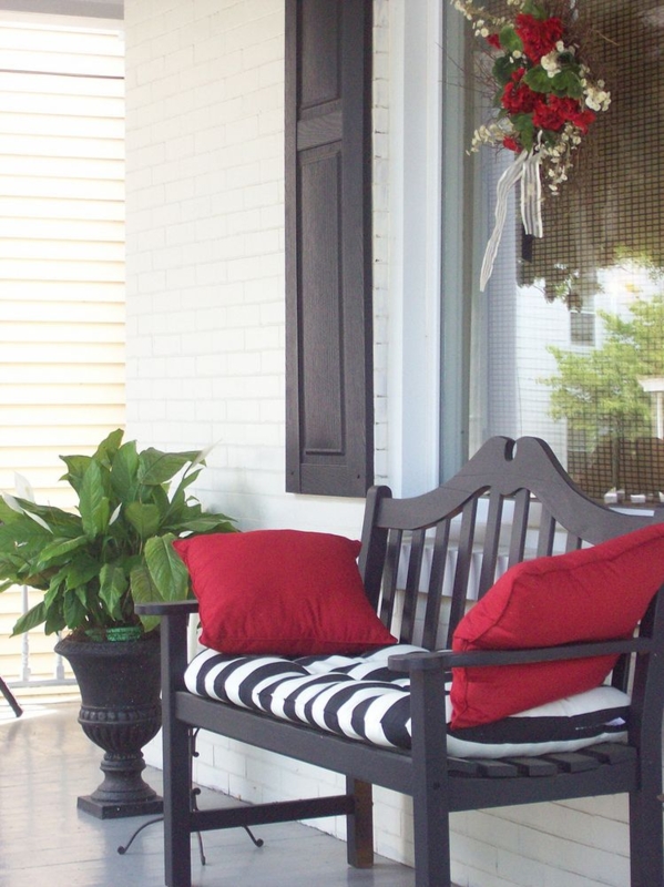 Pretty Porches - I love the black bench with the black and white ...