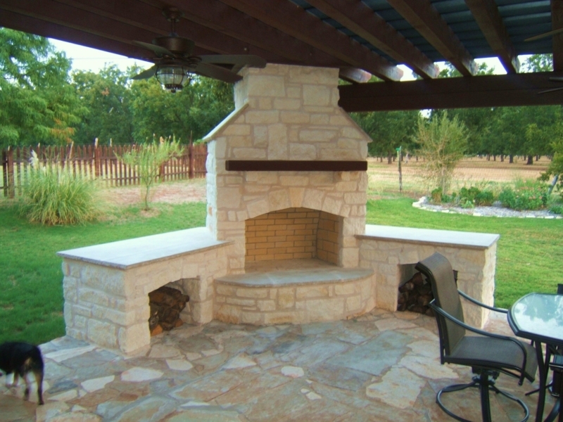 Outdoor Corner Fireplaces
