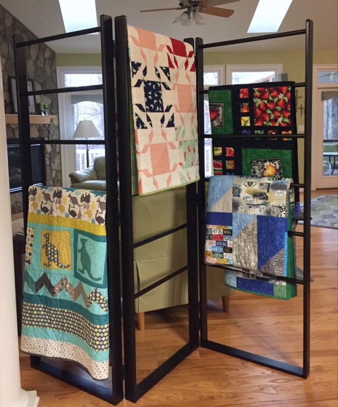 Tri-Fold Quilt Display Ladder | Quilt display, Quilt display racks ...