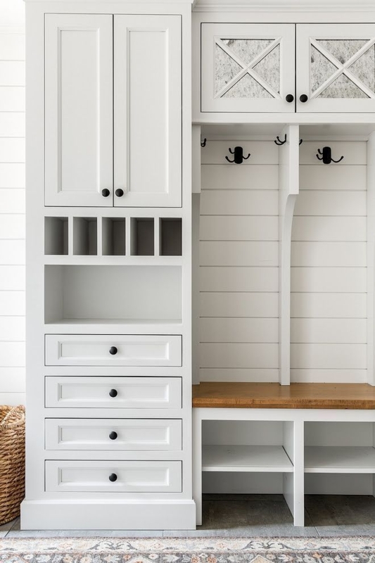 White Mudroom Cabinet with Built-in Bench and Storage