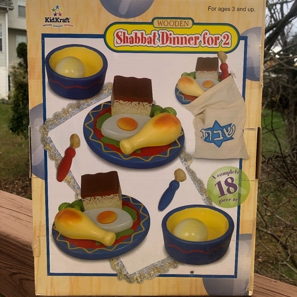 Wooden Shabbat Dinner Play Set for Kids