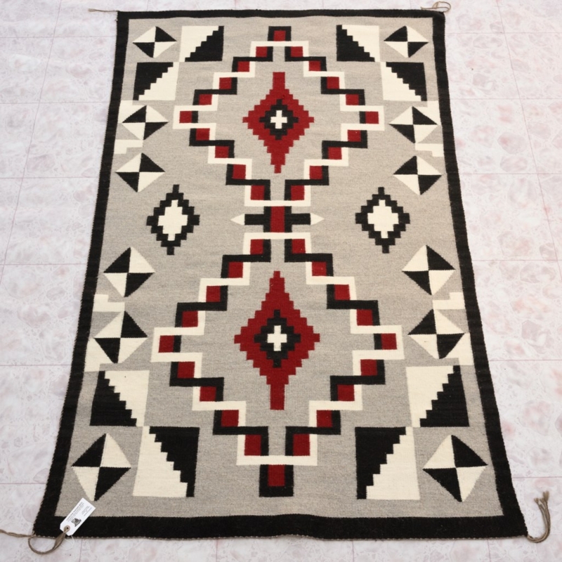 Area Rug Ganado Style in Deep Crimson with Central Cross Motif