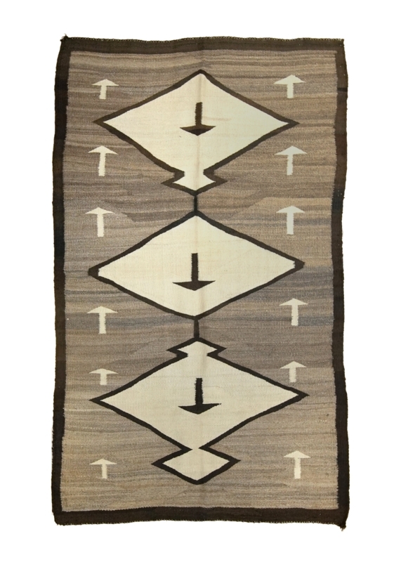 Area Rug Gray Brown with Arrow Motifs and Abrash Texture