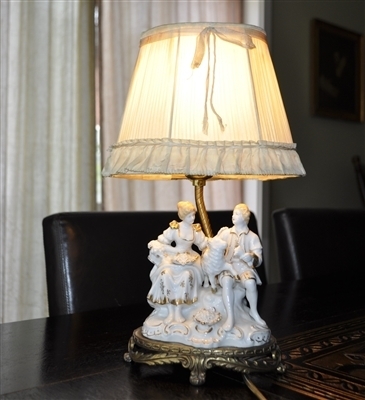 Boudoir vintage porcelain accent lamp with shade