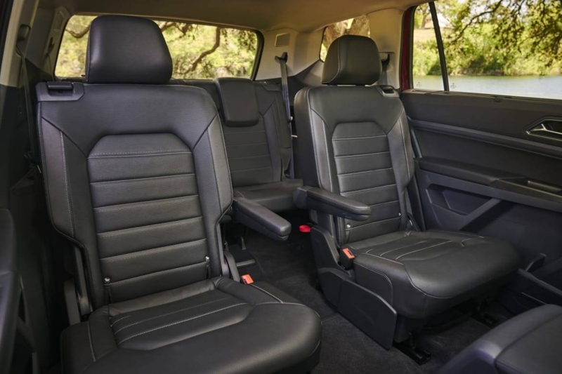Captain's Chairs: Horizontal Stitching with Pass Through Aisle Access