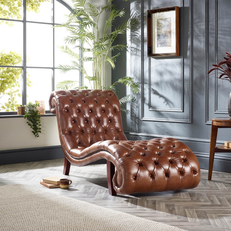 Chesterfield Style Chaise Longue with Deep Button Tufting