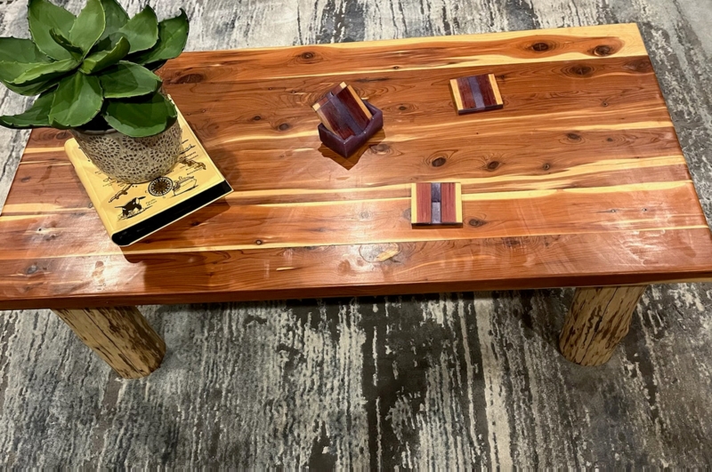Coffee Table: Knotty Cedar with Striped Grain and Log Legs
