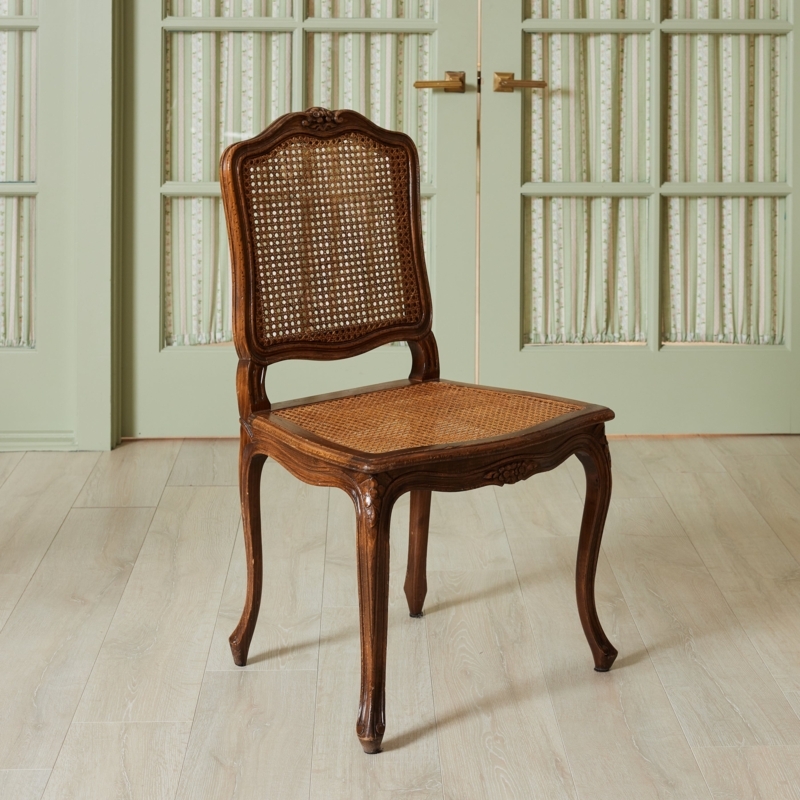 Dining Chair Carved Crest Cabriole Legs Rattan Seat Traditional