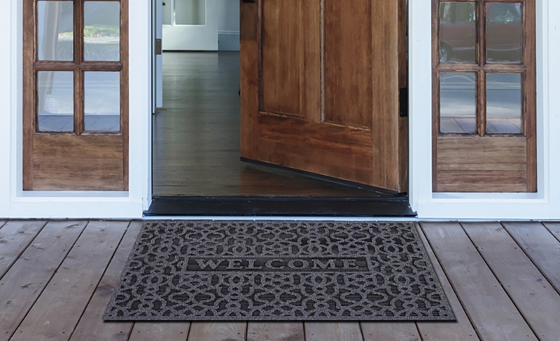 Doormat: Geometric Scroll Pattern with Block Welcome Text, Low Profile