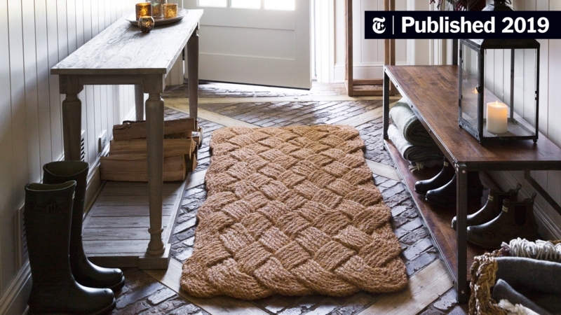 Doormat: Thick Woven Profile with Natural Braided Fiber Texture