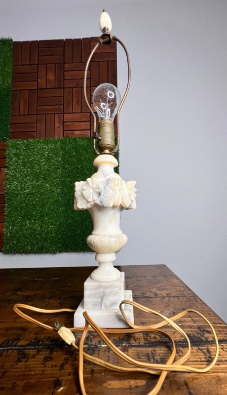 Early 20th Century Alabaster Urn Lamp