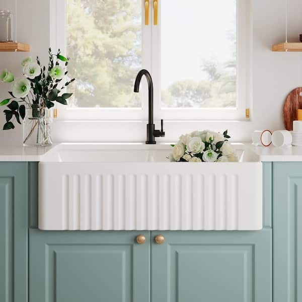 Farmhouse Sink: Fluted Apron Front, White Ceramic-Like Double Bowl Design