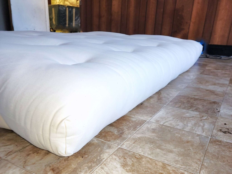 Futon Mattress: Thick Foam Core Dreamton, Tufted Cotton Floor Cushion