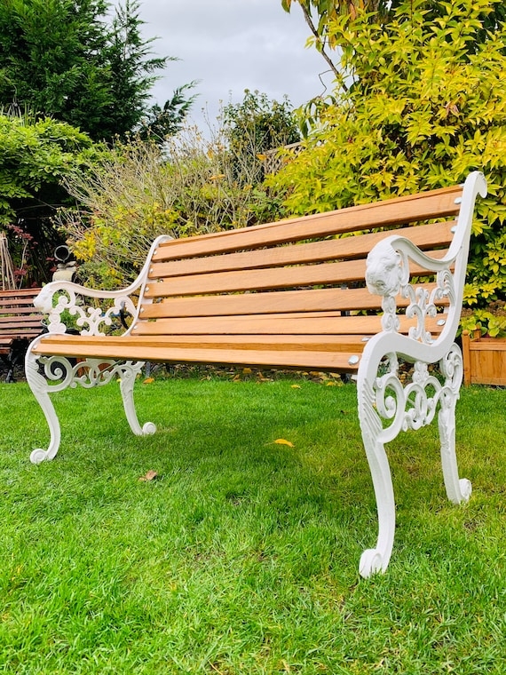 Garden Bench White Ornate Frame Lion Head Armrests Slatted Wood