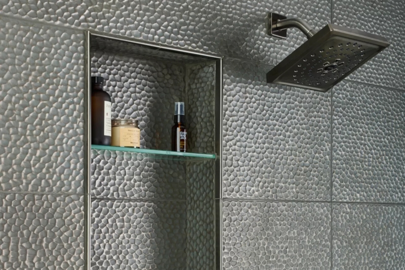 Hammered Pewter Metallic Shower Niche with Thin Metal Edge Trim