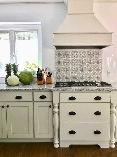 Kitchen Cabinetry Off White Shaker Style Turned Legs Black Bin Pulls