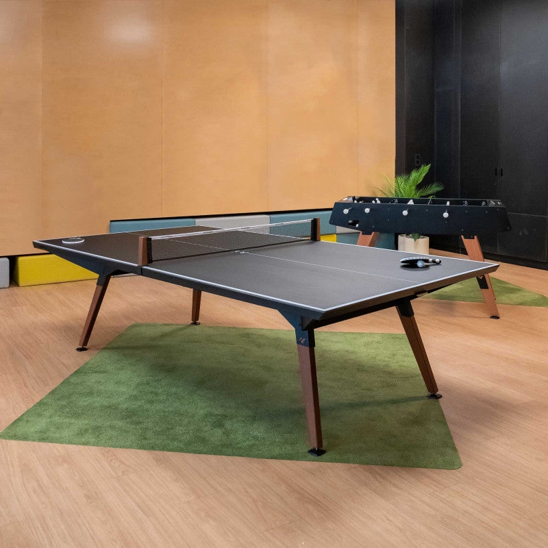 Lifestyle Gaming Table: Convertible Design with Matte Black Surface
