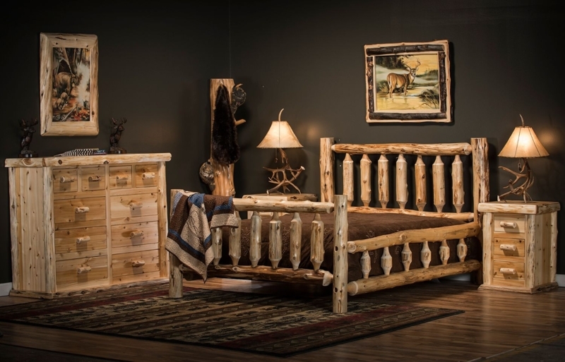 Log Bed, Hand-Peeled, Natural Blonde, Rustic Lodge Master Suite