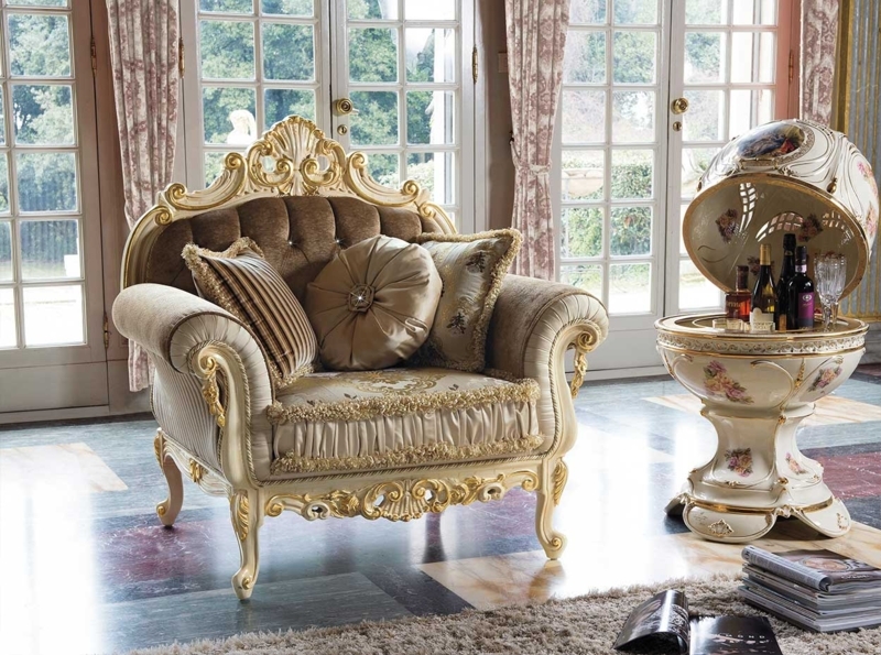 Luxury Italian Armchair with Gilded Frame, Shell Crest, and Fringe