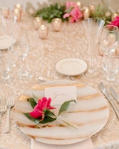 Marbled Gold Charger Plate with Fuchsia Floral Accents for Modern Glam