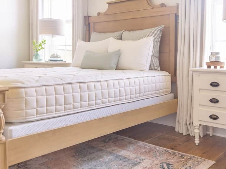 Mattress: Organic Cotton with Grid Quilted Side Panels on Wooden Frame