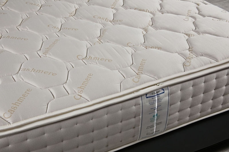 Mattress with Grid Tufted Sides and Cashmere Branding Details