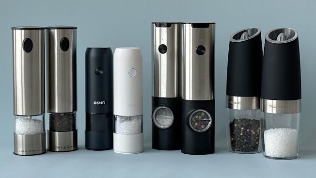 Modern Electric Salt Mills: Matte Black Finish & One Handed Operation