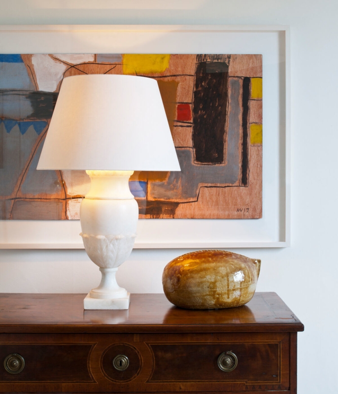 Neoclassical Alabaster Urn Table Lamp, Carved Acanthus Leaf Base