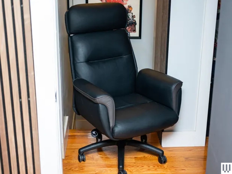 Office Chair with Side Contrast Panels, Black Executive High Back Seating
