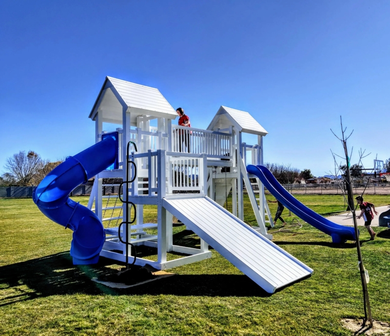 Outdoor Playset Dual Towers with Bridge Walkway, White Vinyl