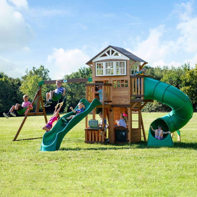 Outdoor Playset Two Story Clubhouse with Spiral Tube Slide